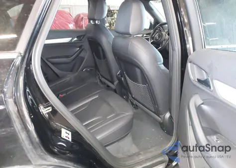 2016 Audi Q3 2.0T Premium Plus z USA, uszkodzony, nr VIN WA1GFCFSXGR001566
